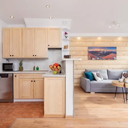 Pardalowka Mountain View By Renters Apartman *