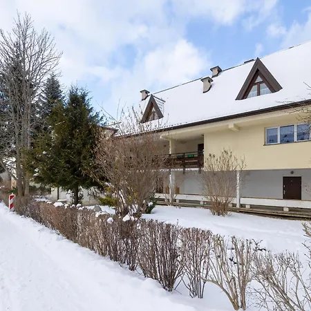 Pardalowka Mountain View By Renters Apartment